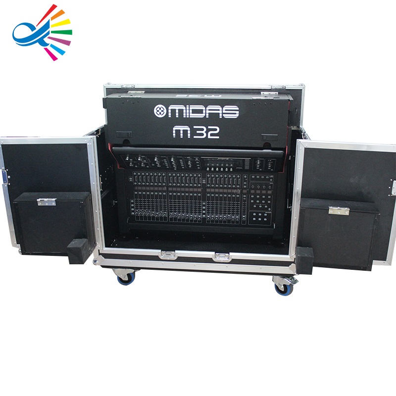 Midas M32 Hydraulic Flight Case - Image 3